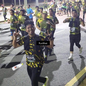 Runner Photo 6560138