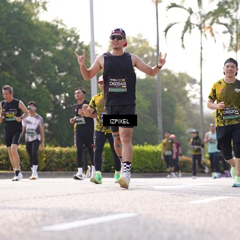 Runner Photo 6560176