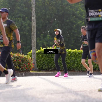 Runner Photo 6560192