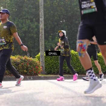 Runner Photo 6560195