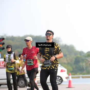 Runner Photo 6560200