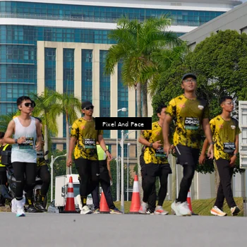 Runner Photo 6560203
