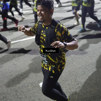 Runner Photo 6560204