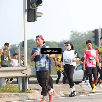 Runner Photo 6560206