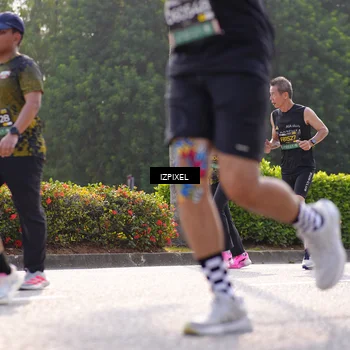 Runner Photo 6560211