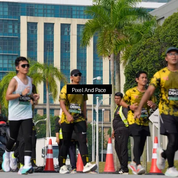 Runner Photo 6560224