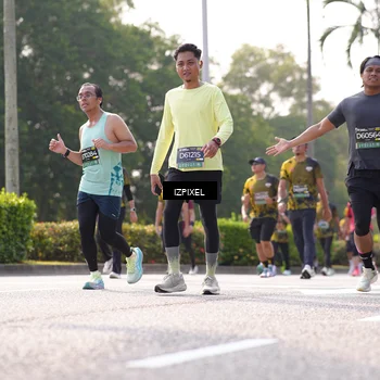 Runner Photo 6560238