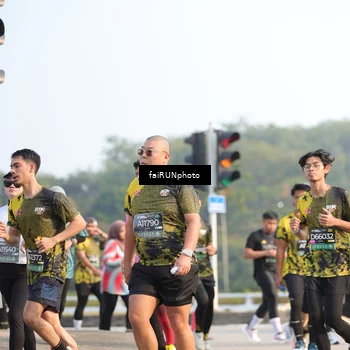 Runner Photo 6560244