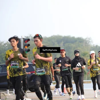Runner Photo 6560268