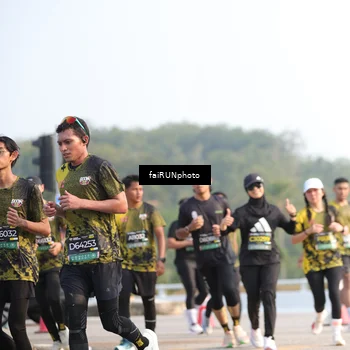 Runner Photo 6560274