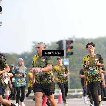 Runner Photo 6560276