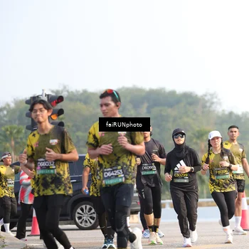 Runner Photo 6560280