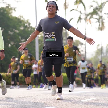 Runner Photo 6560312