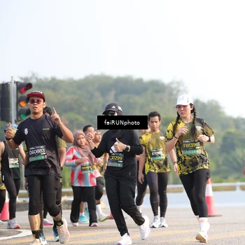 Runner Photo 6560323