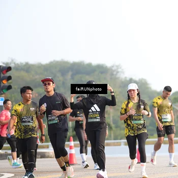 Runner Photo 6560325