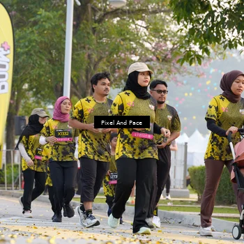 Runner Photo 6560333