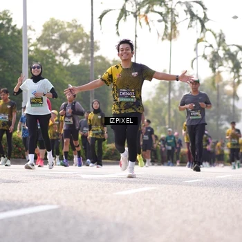 Runner Photo 6560347