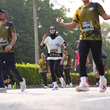 Runner Photo 6560385