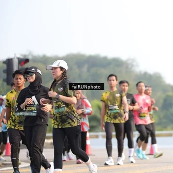 Runner Photo 6560388