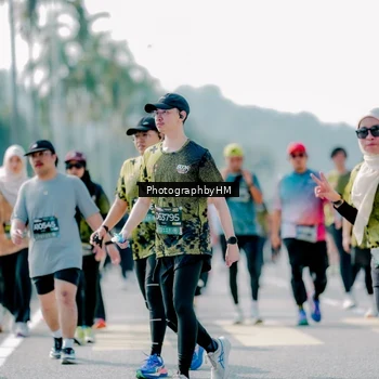 Runner Photo 6560402