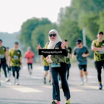 Runner Photo 6560403