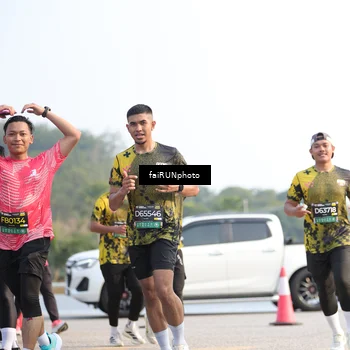 Runner Photo 6560435
