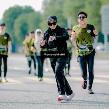 Runner Photo 6560521