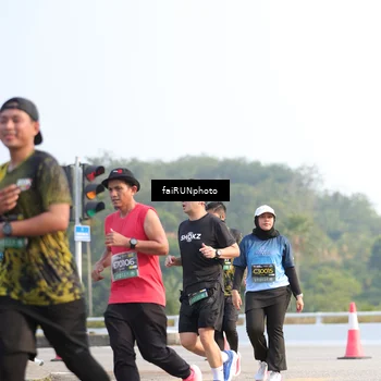 Runner Photo 6560557
