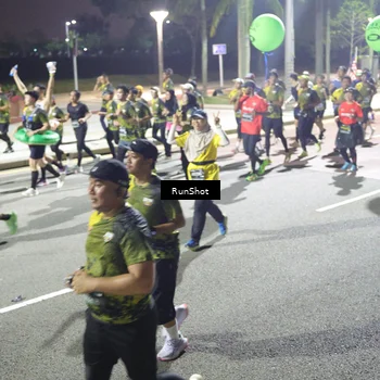 Runner Photo 6560570