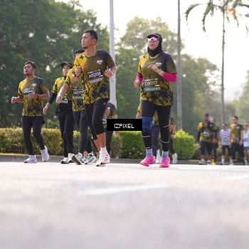 Runner Photo 6560572