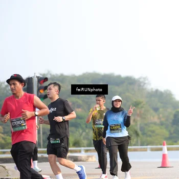 Runner Photo 6560603