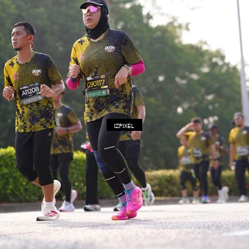 Runner Photo 6560610