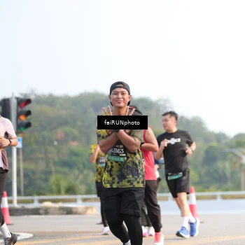 Runner Photo 6560628