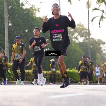 Runner Photo 6560669