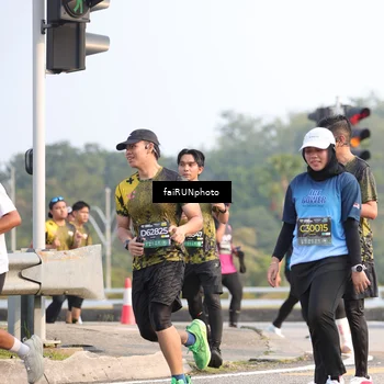 Runner Photo 6560701