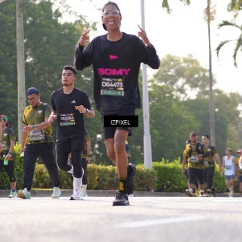 Runner Photo 6560747