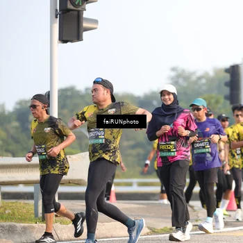 Runner Photo 6560767