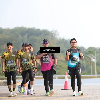 Runner Photo 6560769