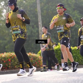Runner Photo 6560871