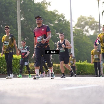 Runner Photo 6560953