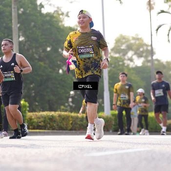 Runner Photo 6560989