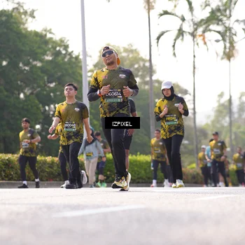 Runner Photo 6561001