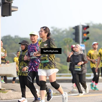 Runner Photo 6561012
