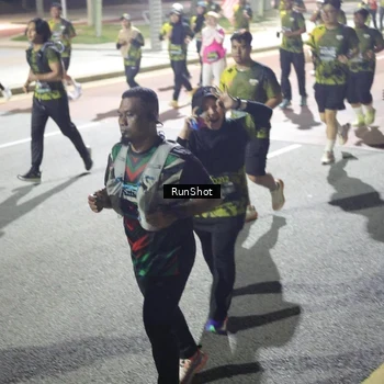 Runner Photo 6561088
