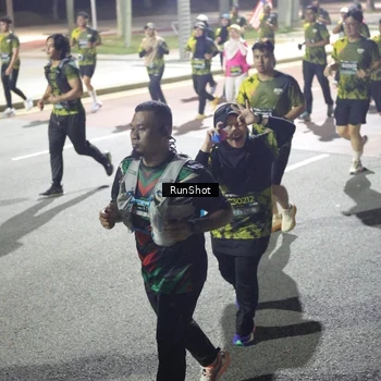 Runner Photo 6561098