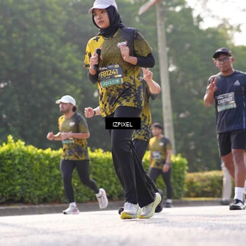 Runner Photo 6561099