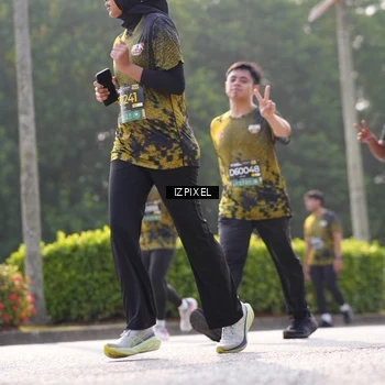 Runner Photo 6561103