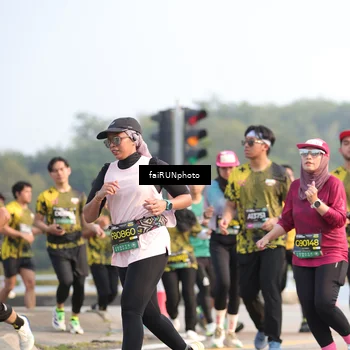 Runner Photo 6561110