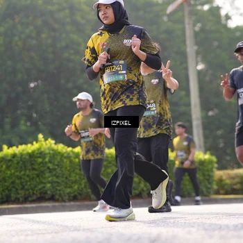 Runner Photo 6561113