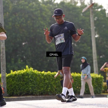 Runner Photo 6561133